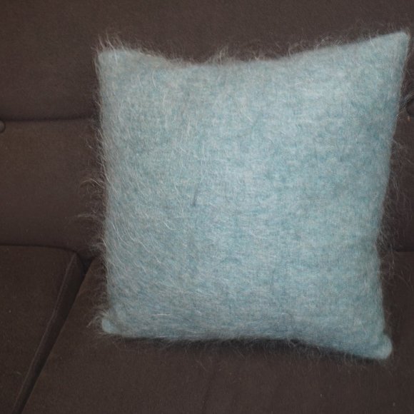 Reversible mohair toss pillow abstract turquoise - Picture 4 of 7